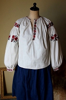 ウクライナ民族衣装　アンティークブラウス