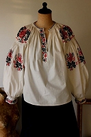 ウクライナ民族衣装　アンティークブラウス